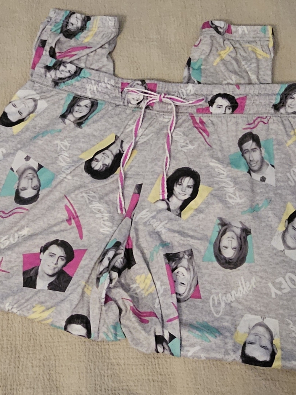 Friends TV Series Pajama Set Gray & Pink Large